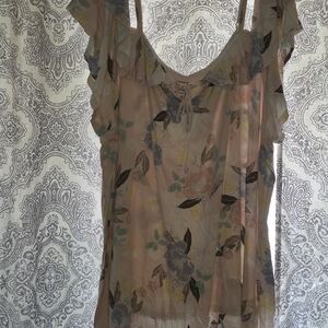 Elegant Floral Ruffle Blouse